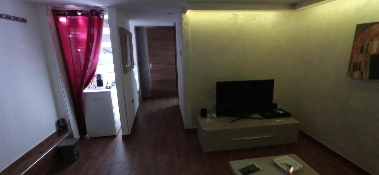 La Casina Apartment ฟรานกาวิลลา ฟอนตานา ภายนอก รูปภาพ